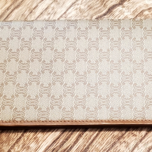 Celine Vintage Wallet EUC - Picture 2 of 13